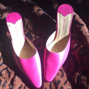 NWOT /VALERIE STEPHENS Pink Pumps